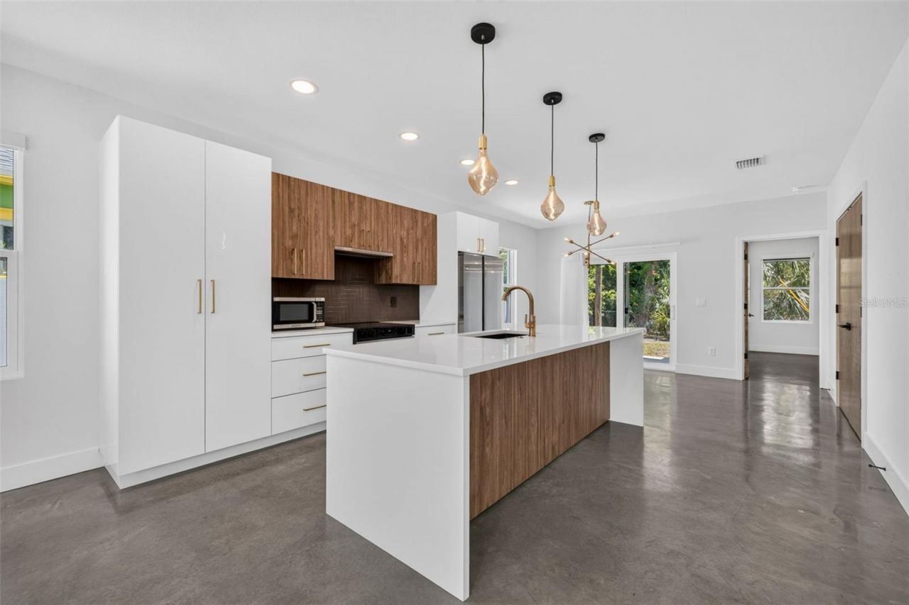 2580 11th Avenue S, Saint Petersburg, FL 33712 Photo