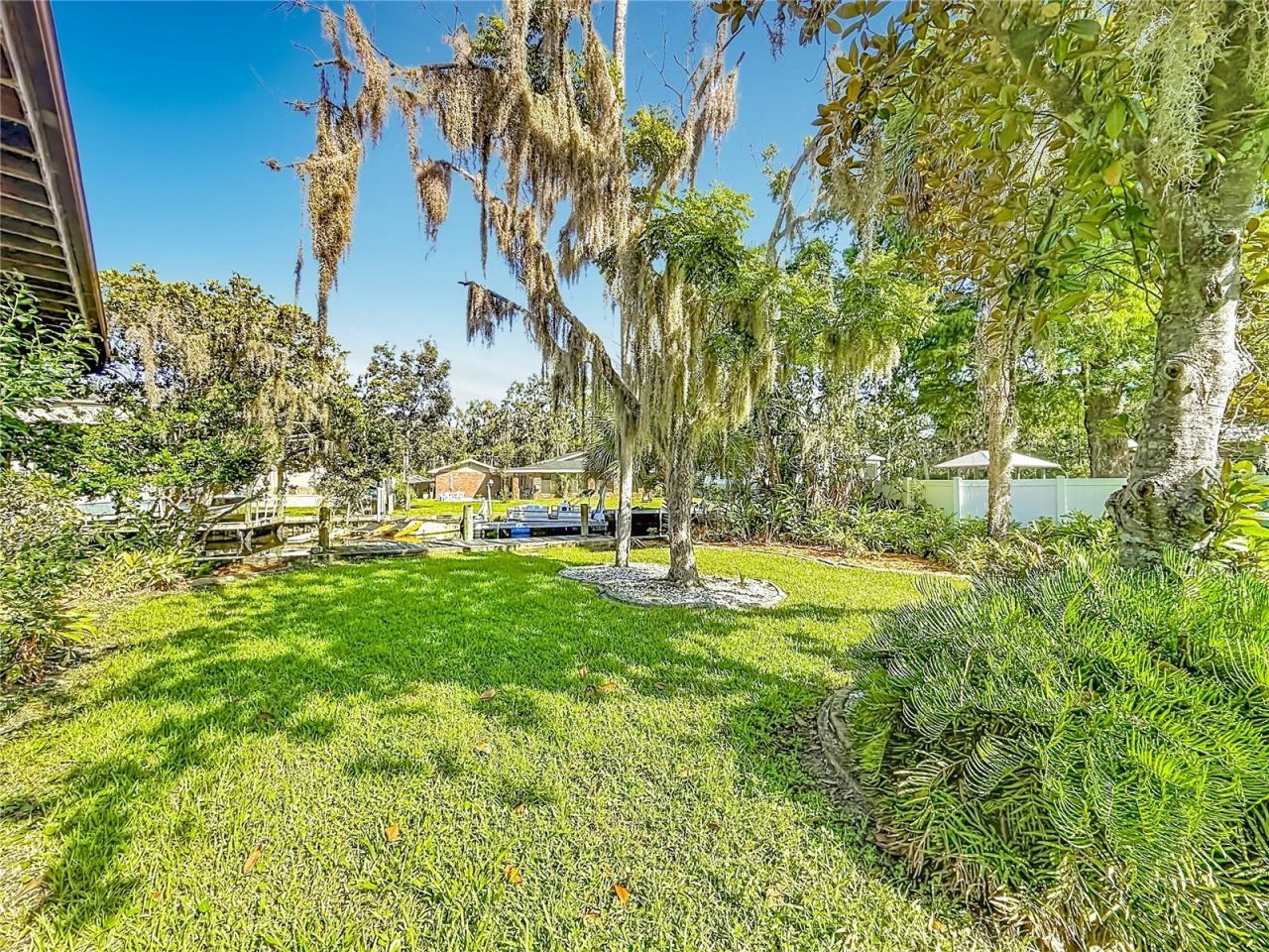 536 NW 9th Avenue , Crystal River, FL 34428 Photo