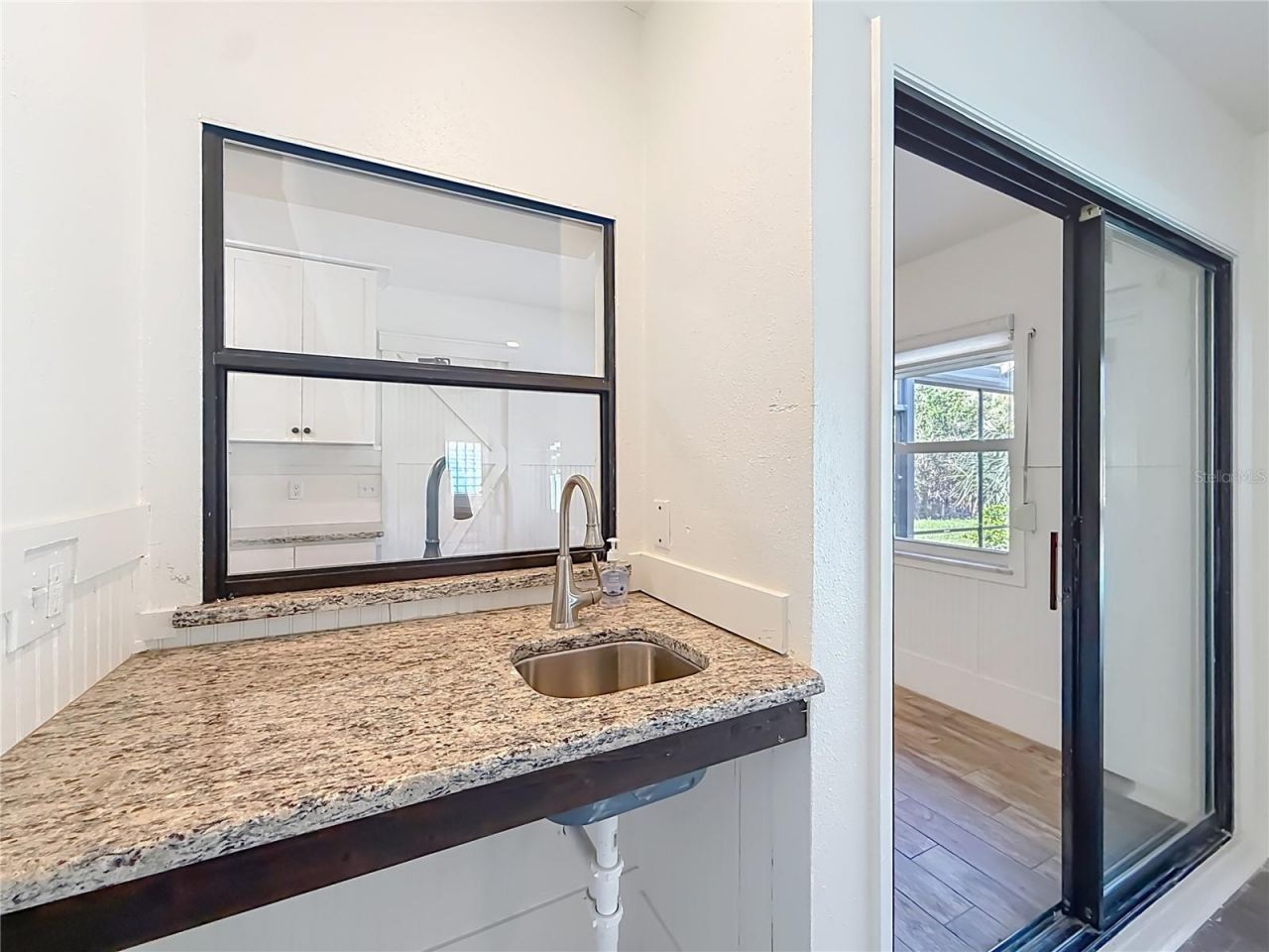 536 NW 9th Avenue , Crystal River, FL 34428 Photo