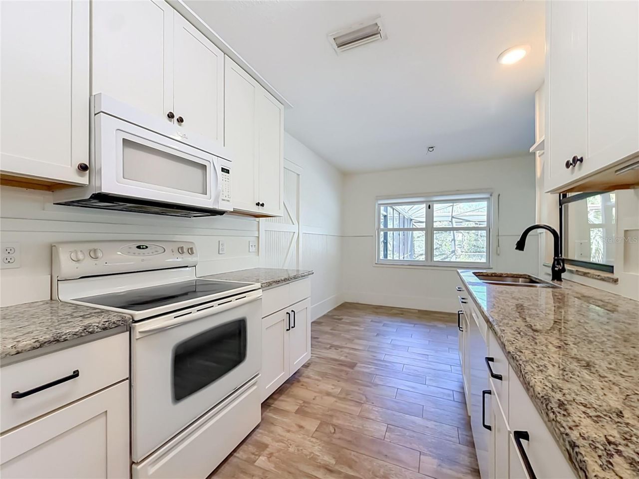 536 NW 9th Avenue , Crystal River, FL 34428 Photo