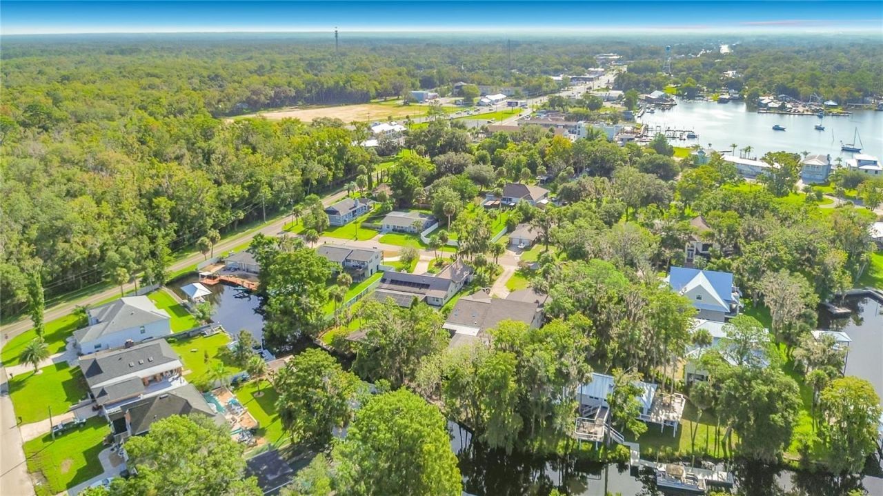 536 NW 9th Avenue , Crystal River, FL 34428 Photo