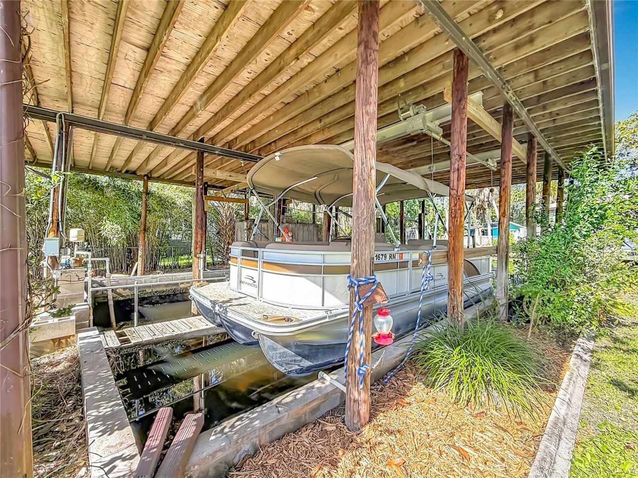 536 NW 9th Avenue , Crystal River, FL 34428 Photo