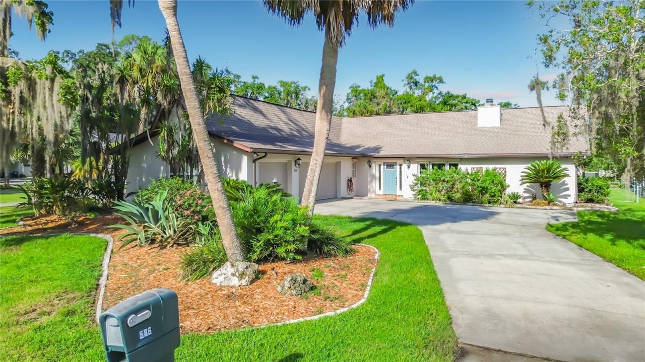 536 NW 9th Avenue , Crystal River, FL 34428 Photo