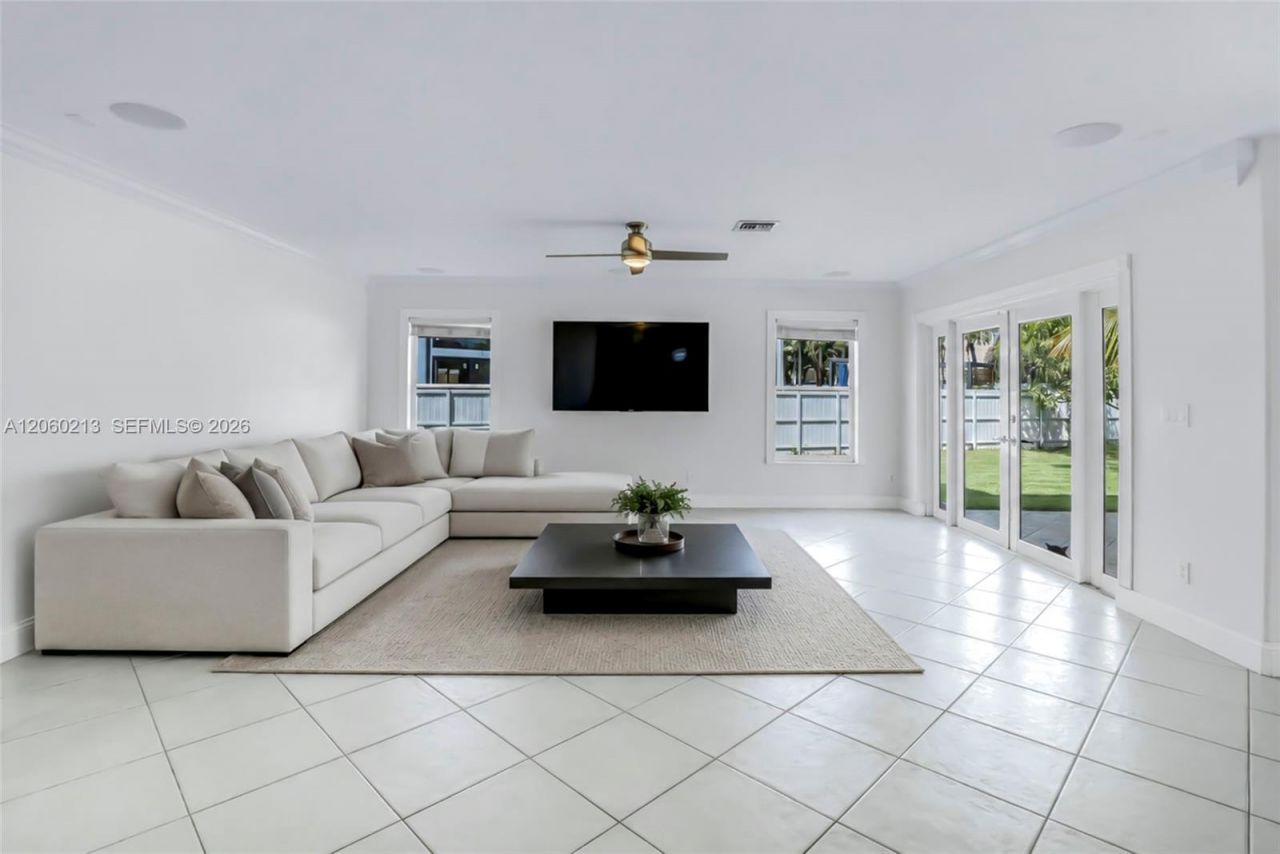 16534 SW 19th St, Miramar, FL 33027 Photo