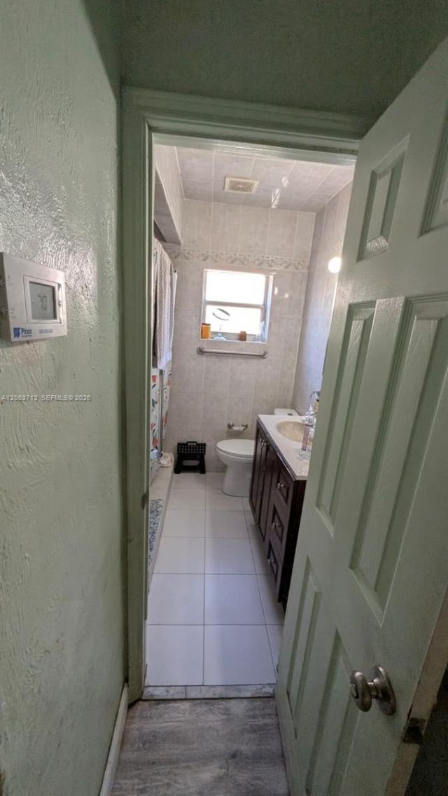 1655 SW 20th St, Miami, FL 33145 Photo