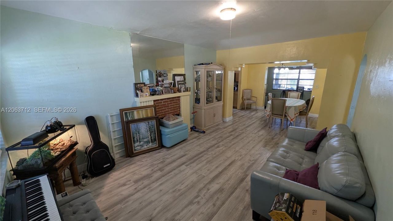 1655 SW 20th St, Miami, FL 33145 Photo