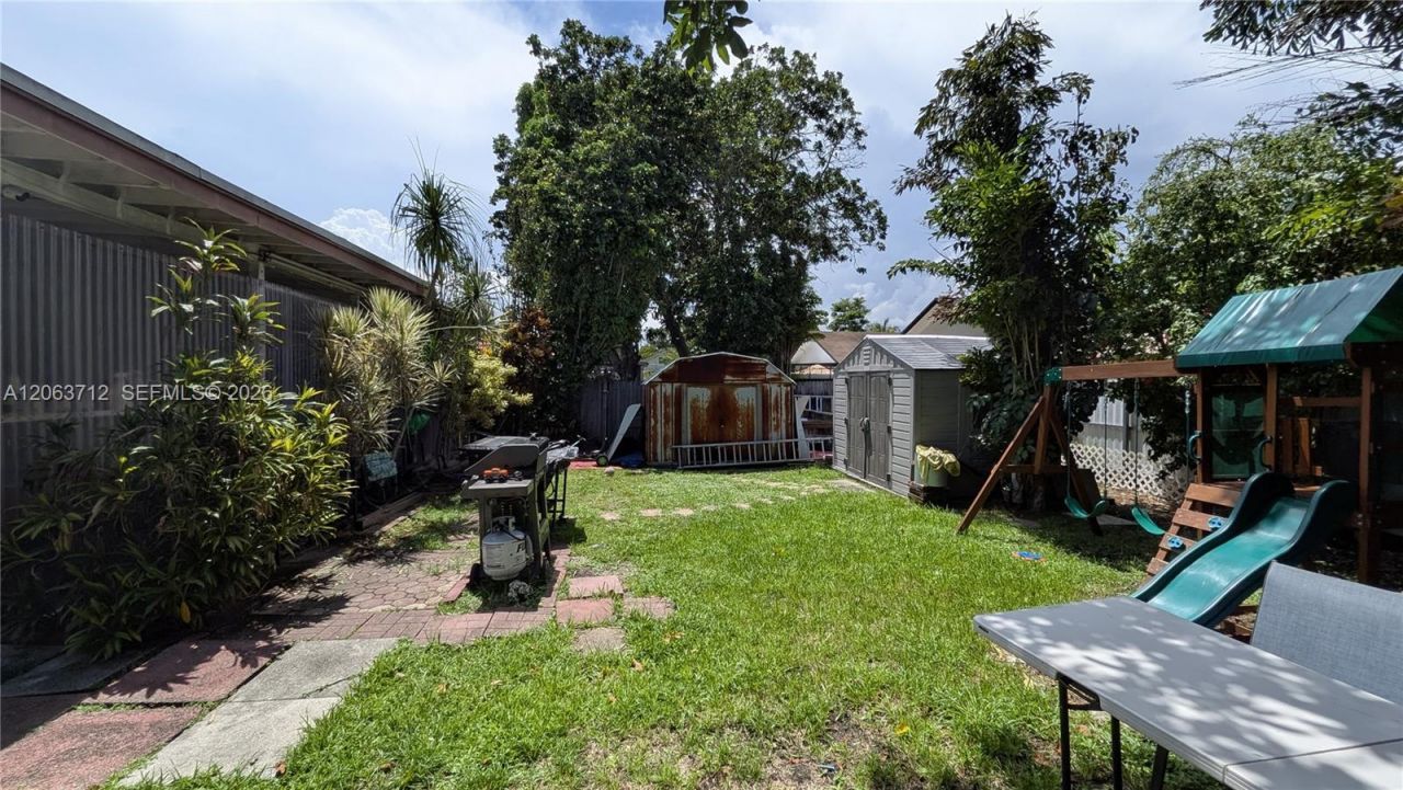 1655 SW 20th St, Miami, FL 33145 Photo
