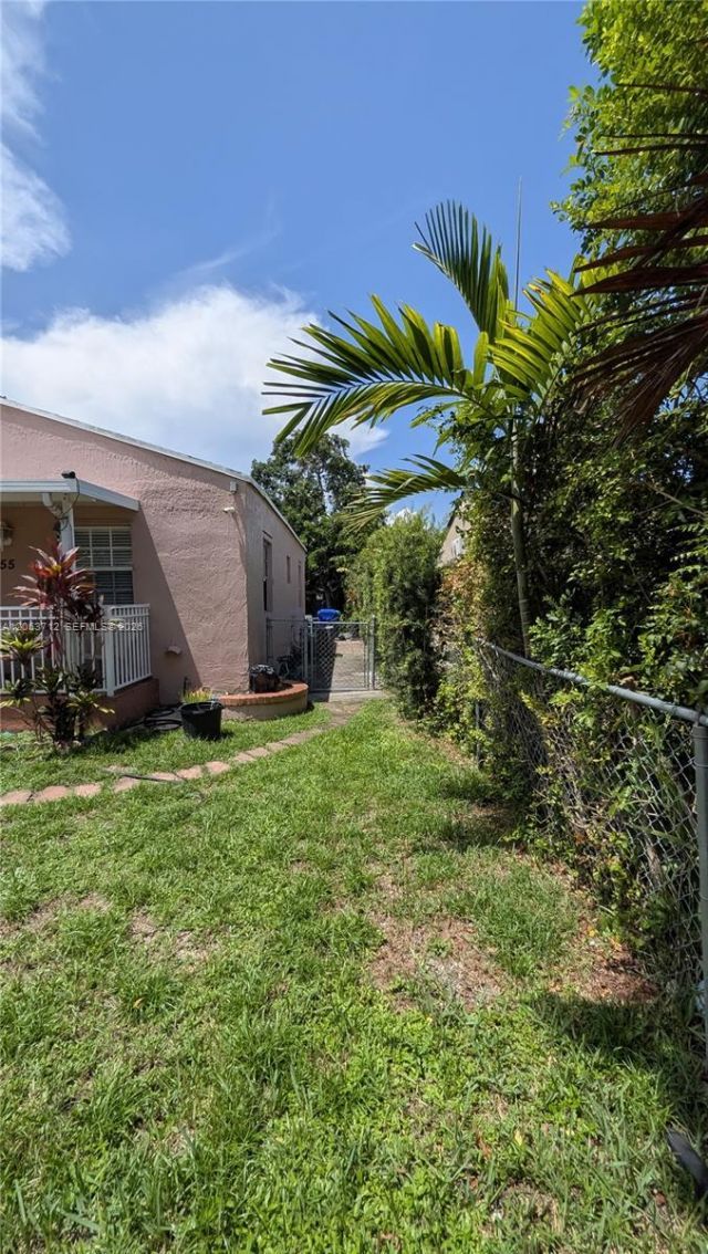 1655 SW 20th St, Miami, FL 33145 Photo