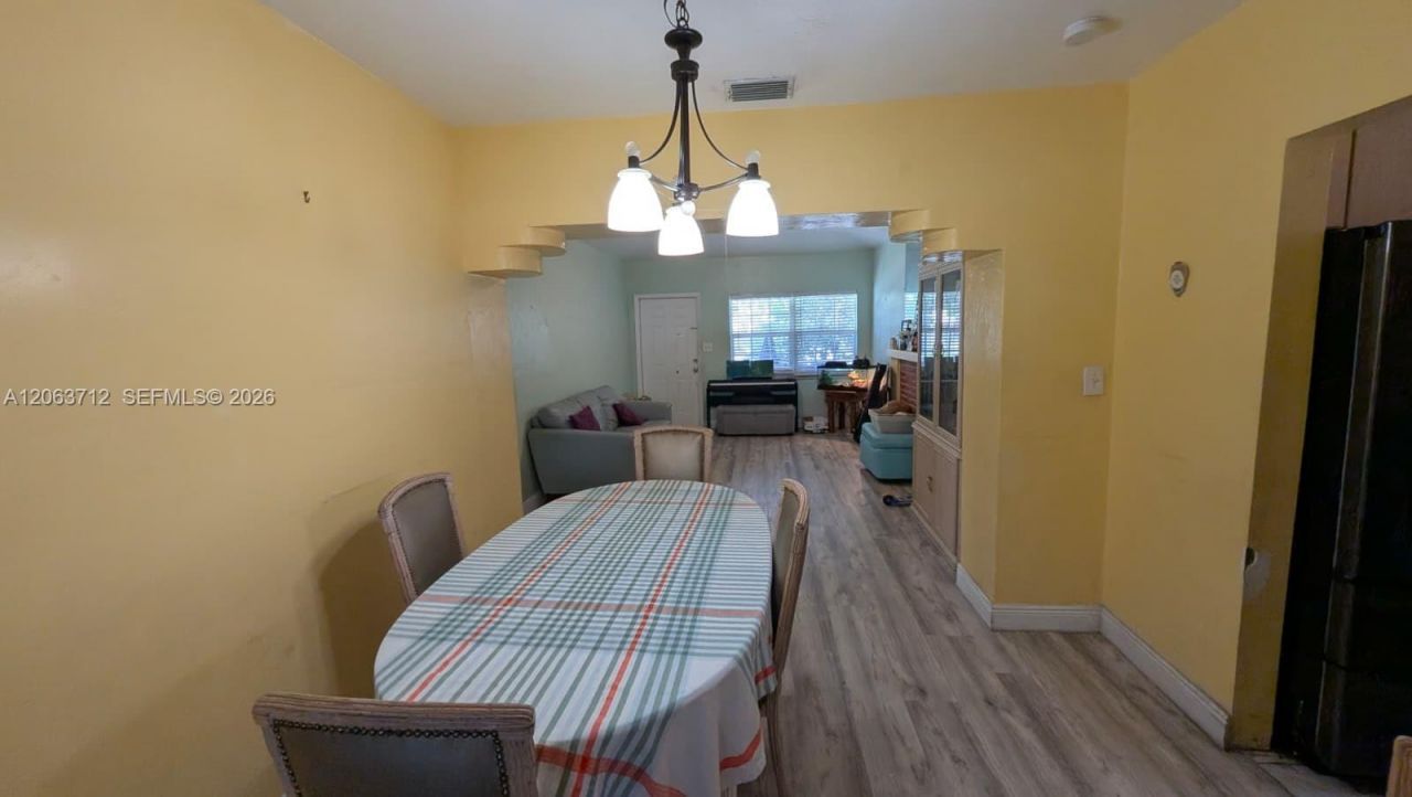 1655 SW 20th St, Miami, FL 33145 Photo