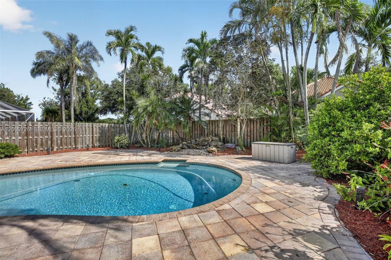 2638 Oak Park Cir , Davie, FL 33328 Photo