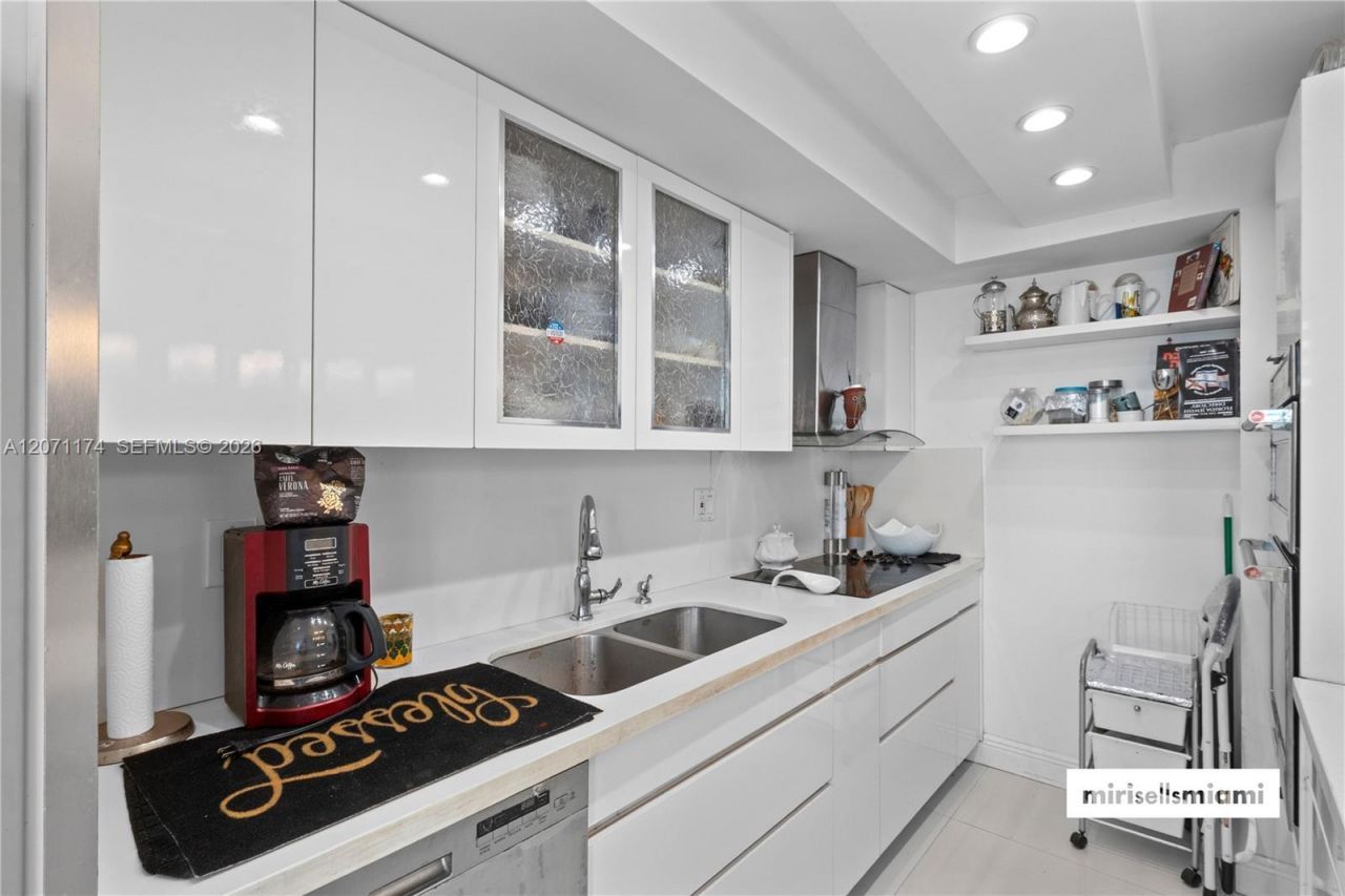301 174th St, Unit 1901, Sunny Isles Beach, FL 33160 Photo