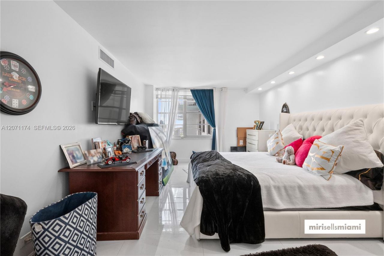 301 174th St, Unit 1901, Sunny Isles Beach, FL 33160 Photo