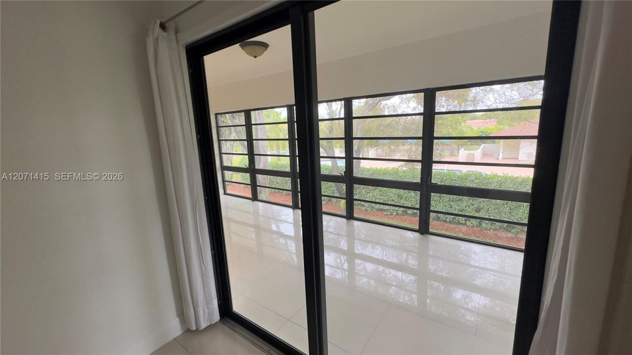 4944 NW 102nd Ave , Unit 203-3, Doral, FL 33178 Photo