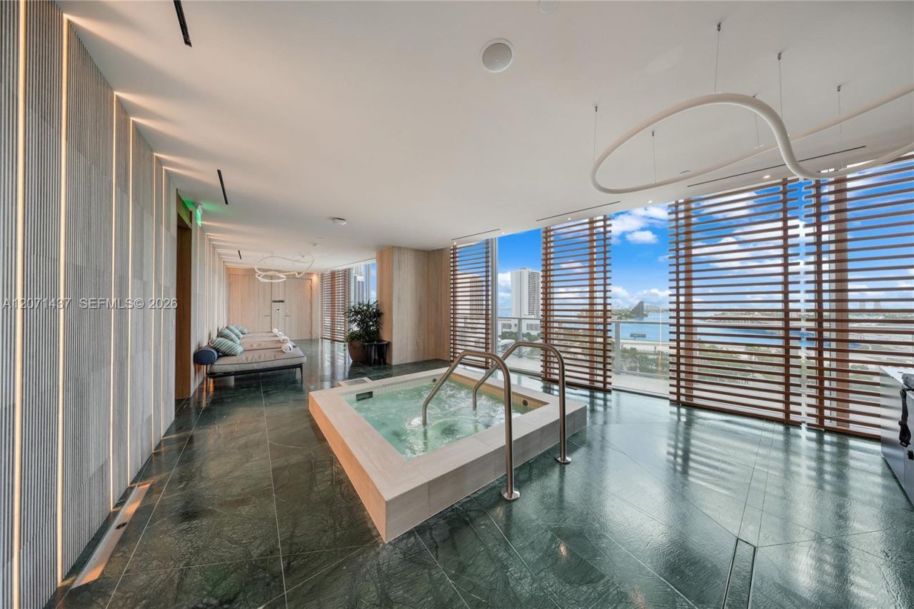 1400 Biscayne Blvd, Unit 3405, Miami, FL 33132 Photo