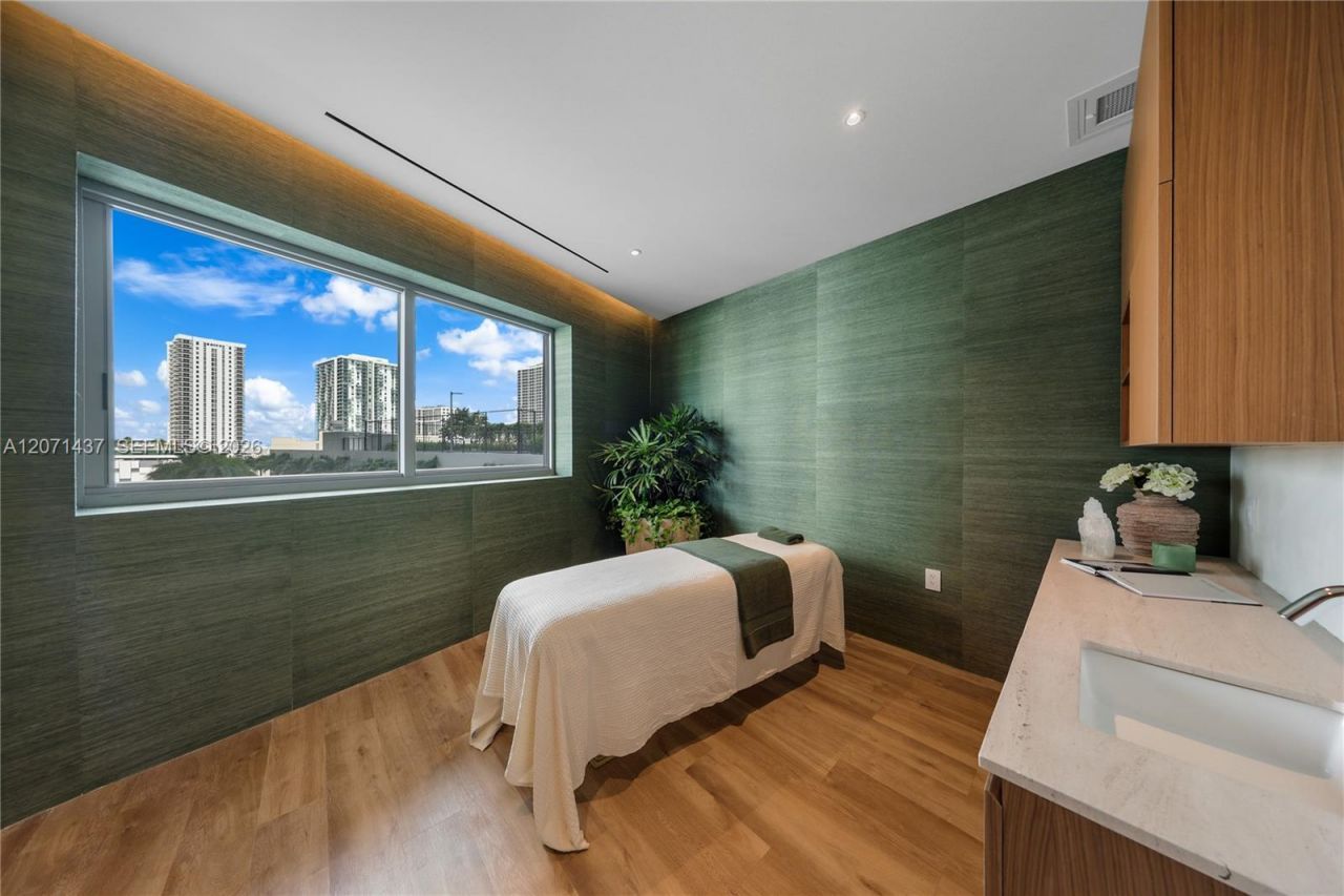 1400 Biscayne Blvd, Unit 3405, Miami, FL 33132 Photo