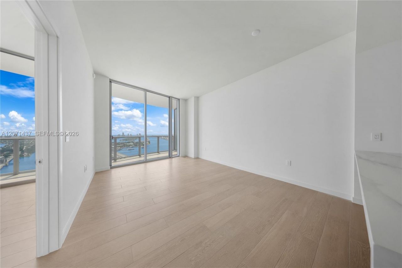 1400 Biscayne Blvd, Unit 3405, Miami, FL 33132 Photo