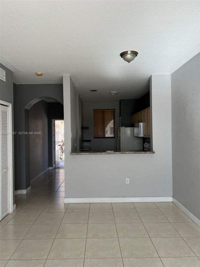 17630 NW 73rd Ave , Unit 203-4, Hialeah, FL 33015 Photo