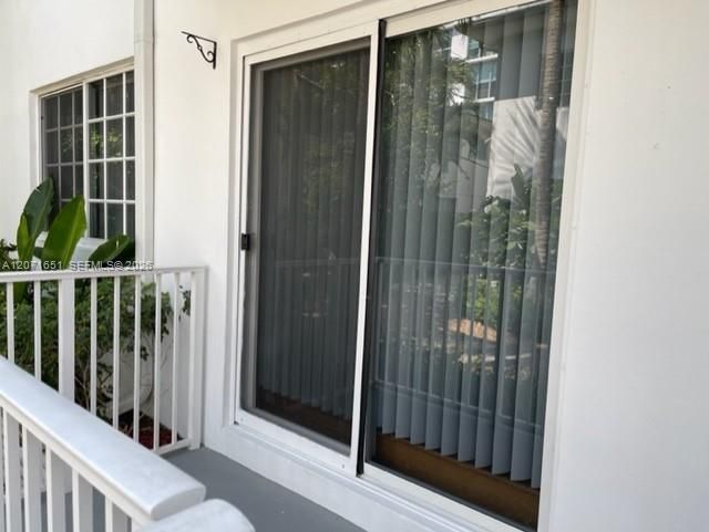 1160 103rd St , Unit 8, Bay Harbor Islands, FL 33154 Photo