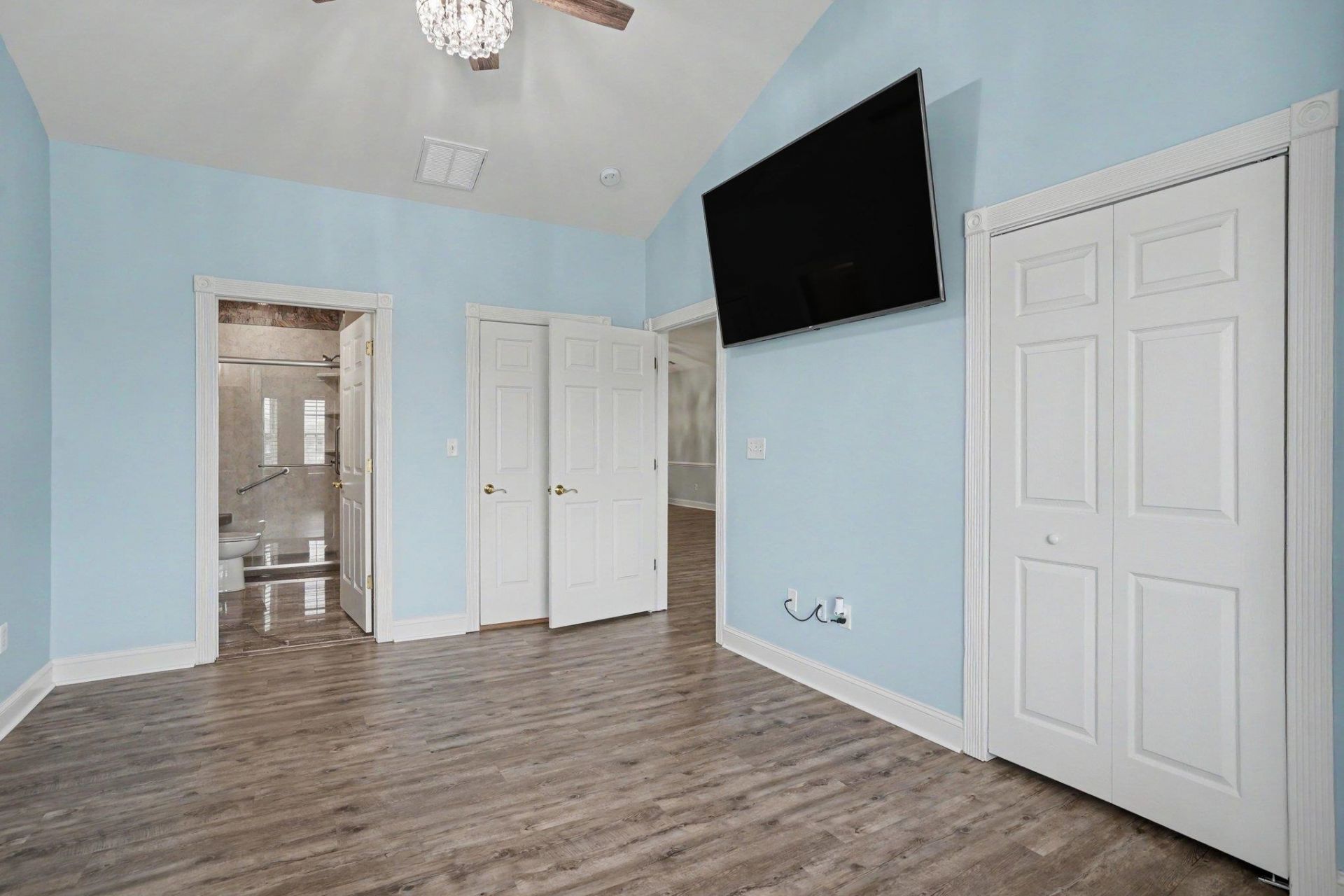 4851 Luster Leaf Circle Photo 26