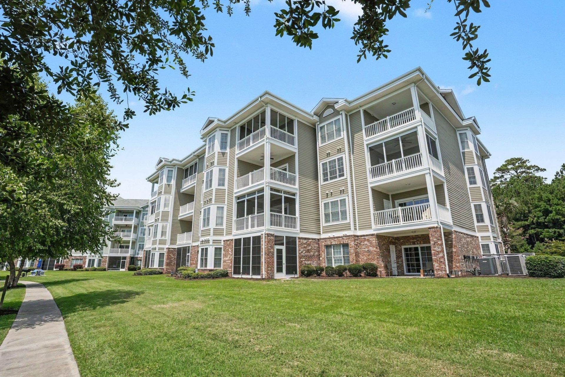 4851 Luster Leaf Circle Photo 41