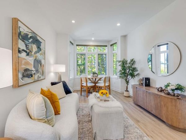 2628 Telegraph Ave, Unit 303, Berkeley, CA 94704