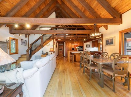 12148 Brookstone Drive, Truckee, CA 96161 Photo