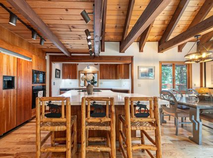 12148 Brookstone Drive, Truckee, CA 96161 Photo