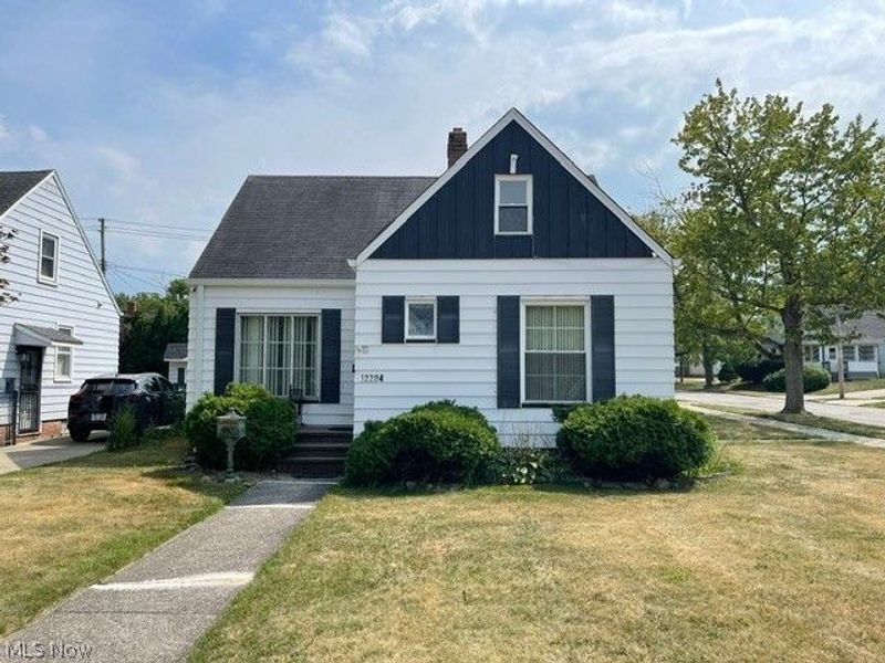 12204 Oak Park Boulevard, Garfield Heights, OH 44125 Photo 1