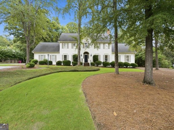 144 Wolf Creek Drive N, Macon, GA 31210