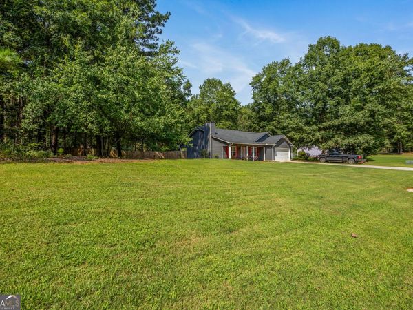 469 Cedar Trail, Winder, GA 30680