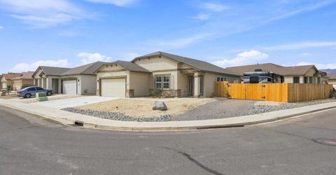 157 Walnut Drive, Fernley, NV 89408 Photo