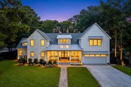 907 Cliffwood Drive photo 4
