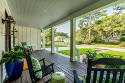 907 Cliffwood Drive photo 4