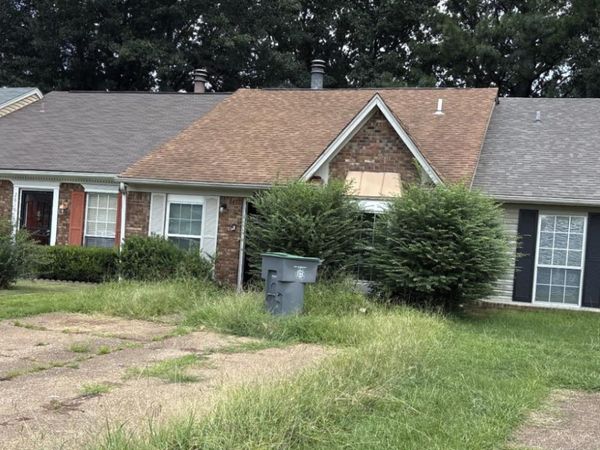 2814 E HICKORY BLF, Memphis, TN 38128
