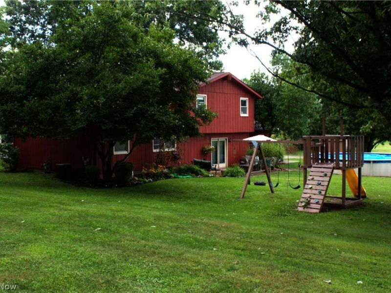 11650 Streamview Avenue NW, Uniontown, OH 44685 Photo 6
