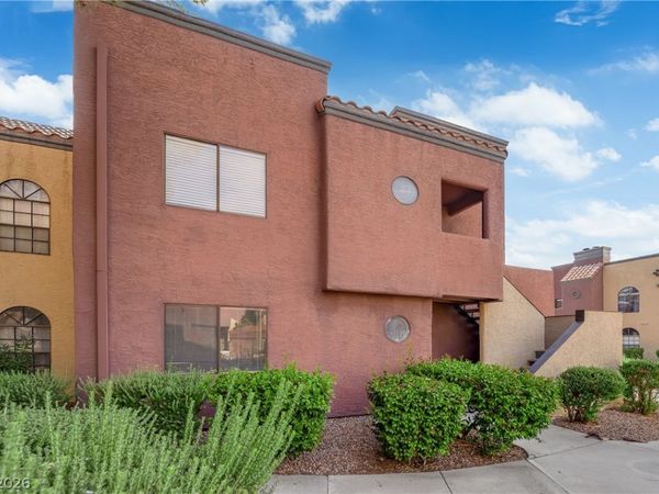 4050 Pacific Harbors Drive, Unit 124, Las Vegas, NV 89121