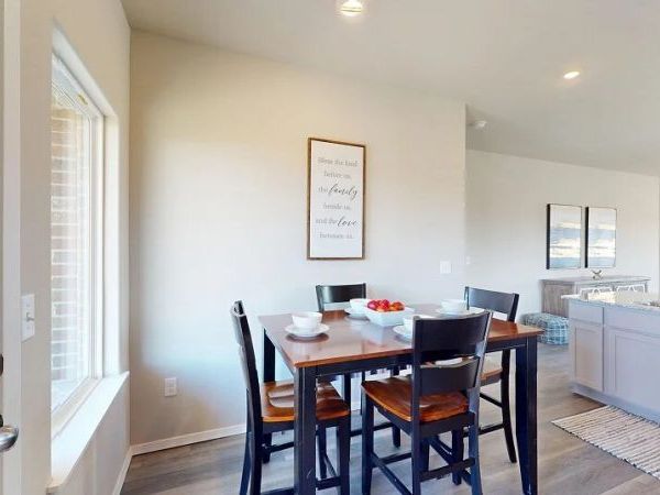 3007 Saline , Fayetteville, AR 72701