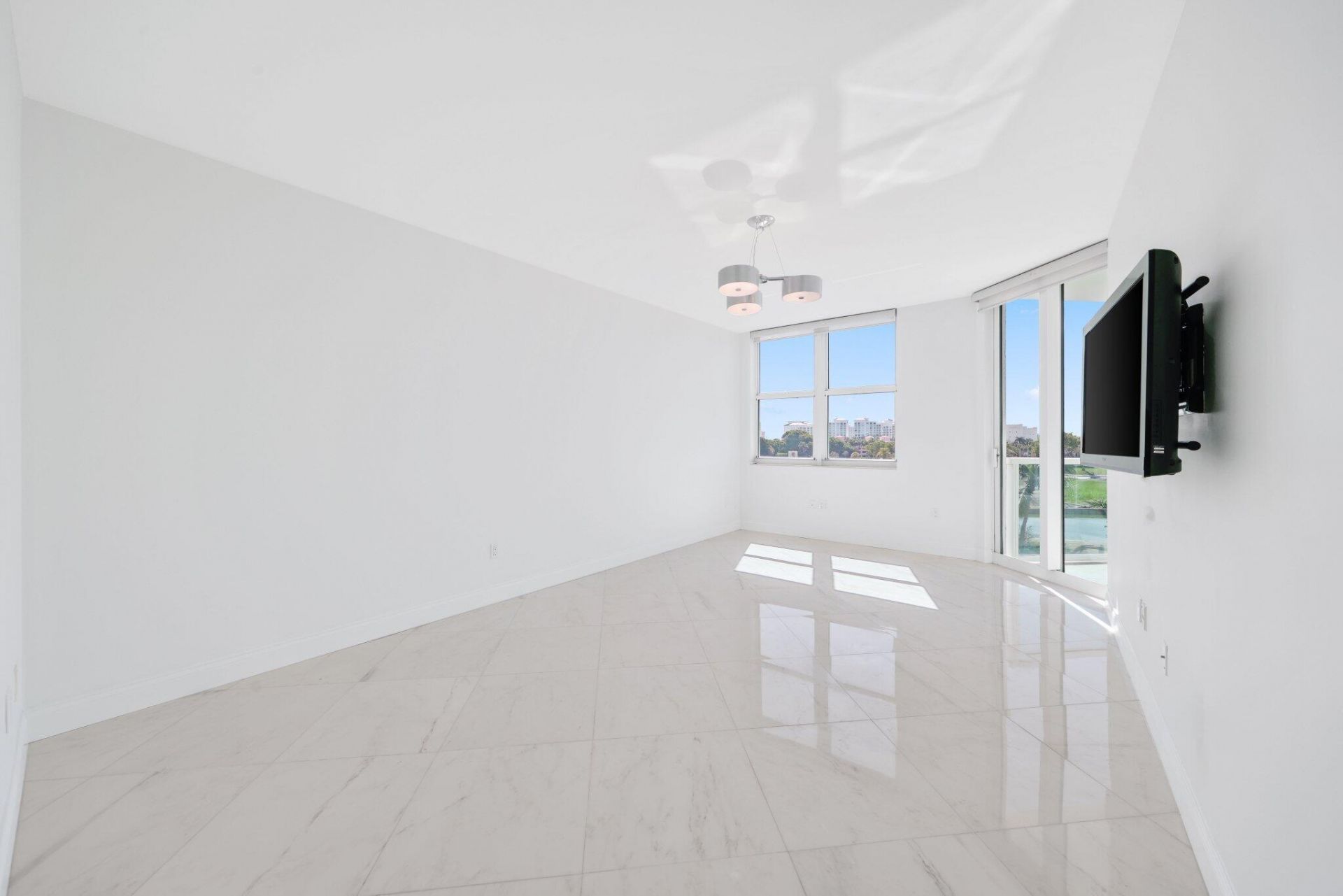 500 SE Mizner Boulevard, Unit A404, Boca Raton, FL 33432 Photo
