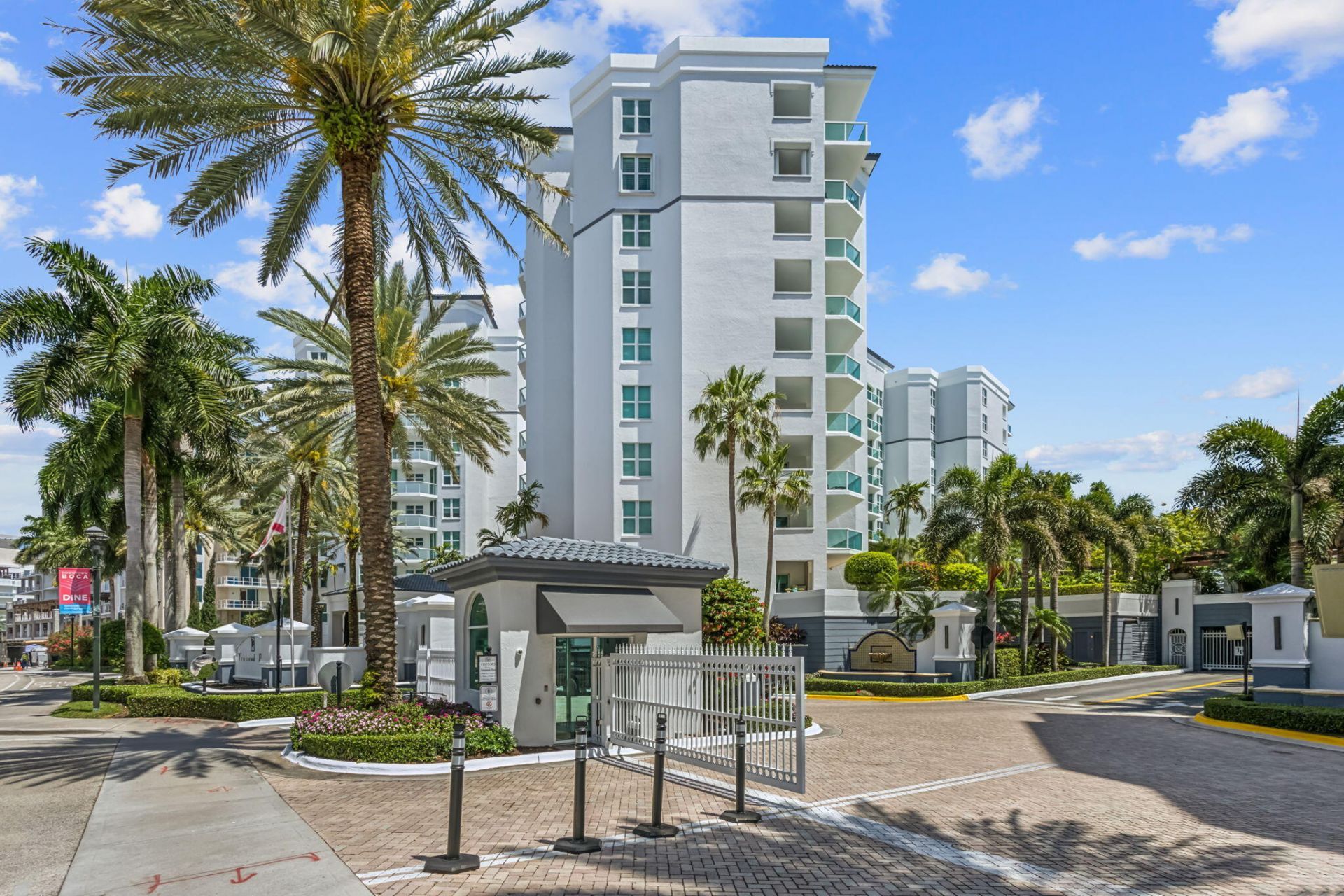 500 SE Mizner Boulevard, Unit A404, Boca Raton, FL 33432 Photo