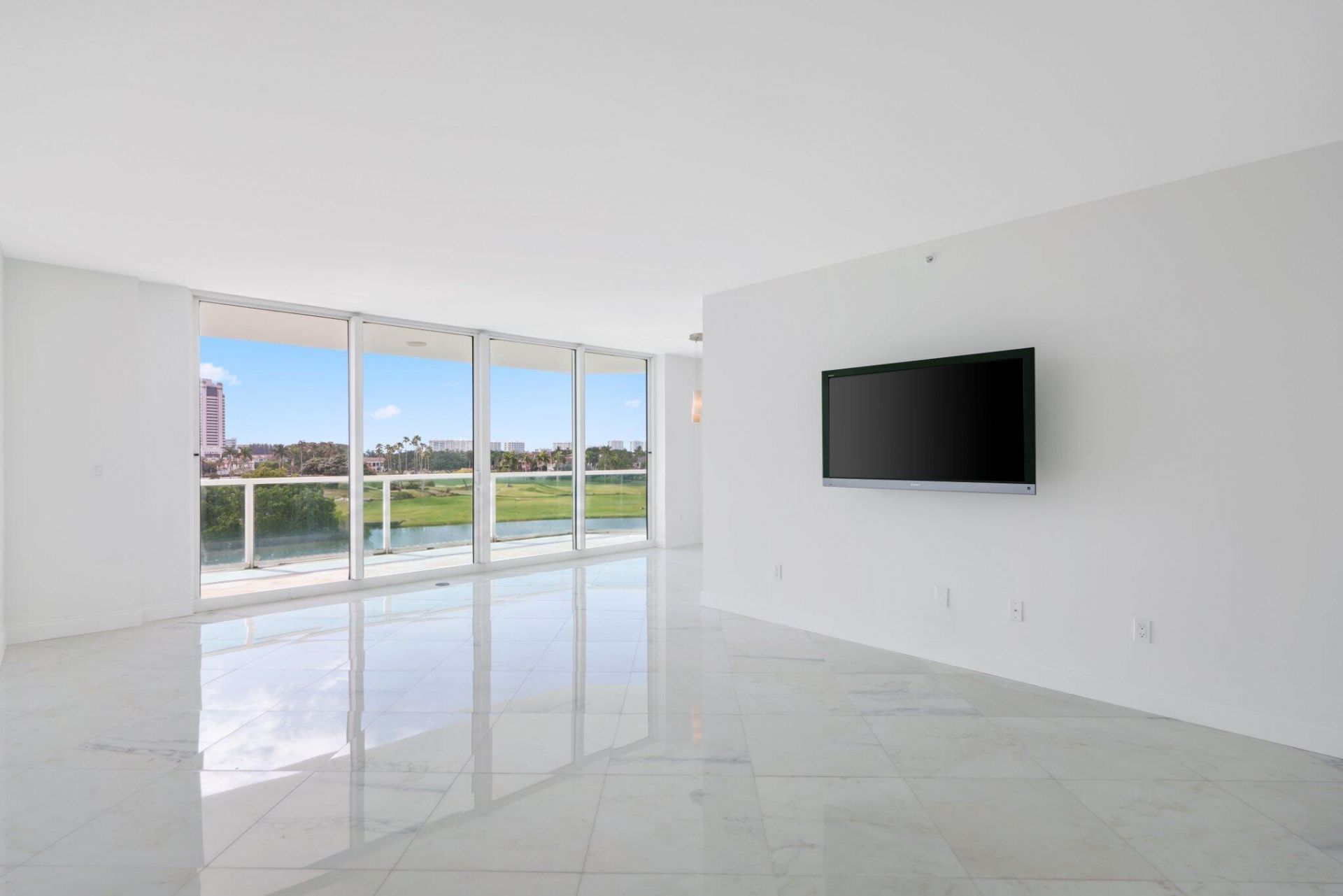500 SE Mizner Boulevard, Unit A404, Boca Raton, FL 33432 Photo