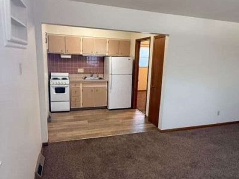 5400 Beacon Hill Road, Columbus, OH 43228 Photo 10