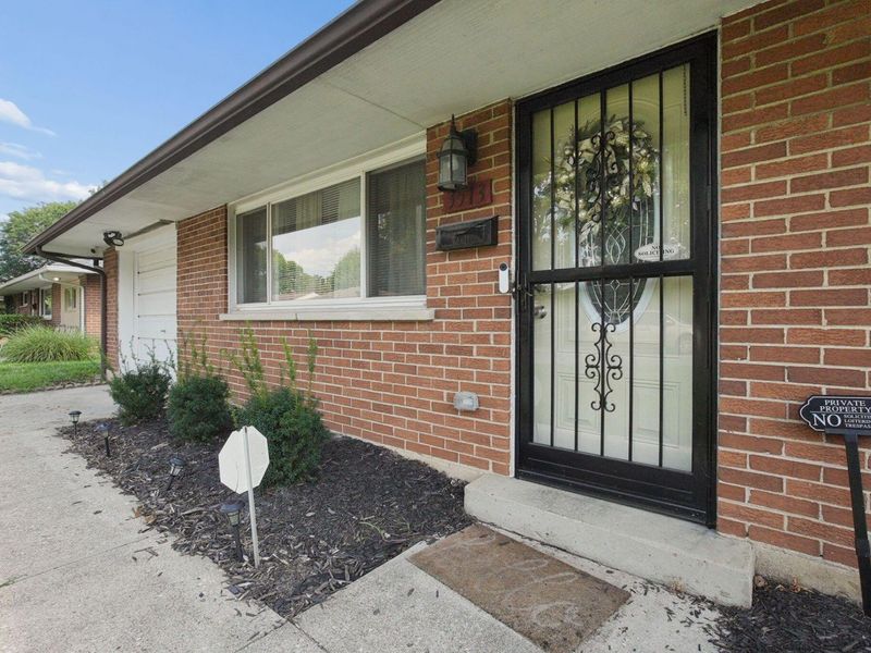 3513 Roswell Drive , Columbus, OH 43227 Photo 4