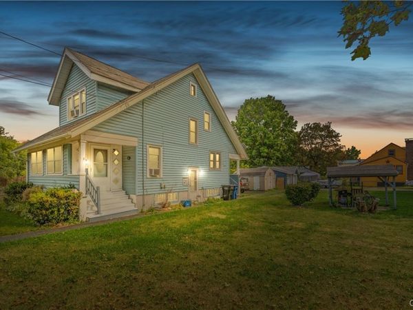 627 W Newell Street, Syracuse, NY 13205