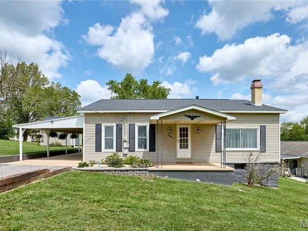 365 E 3rd Street, Moscow Mills, MO 63362