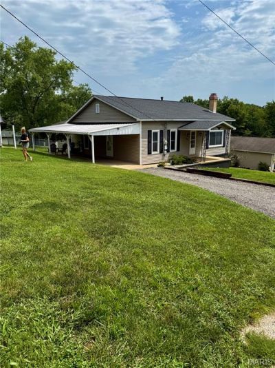 365 E 3rd Street , Moscow Mills, MO 63362 Main Photo