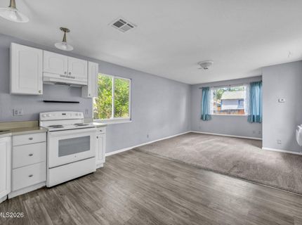 363 Roberts Street, Reno, NV 89502 Photo