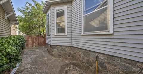 363 Roberts Street, Reno, NV 89502 Photo
