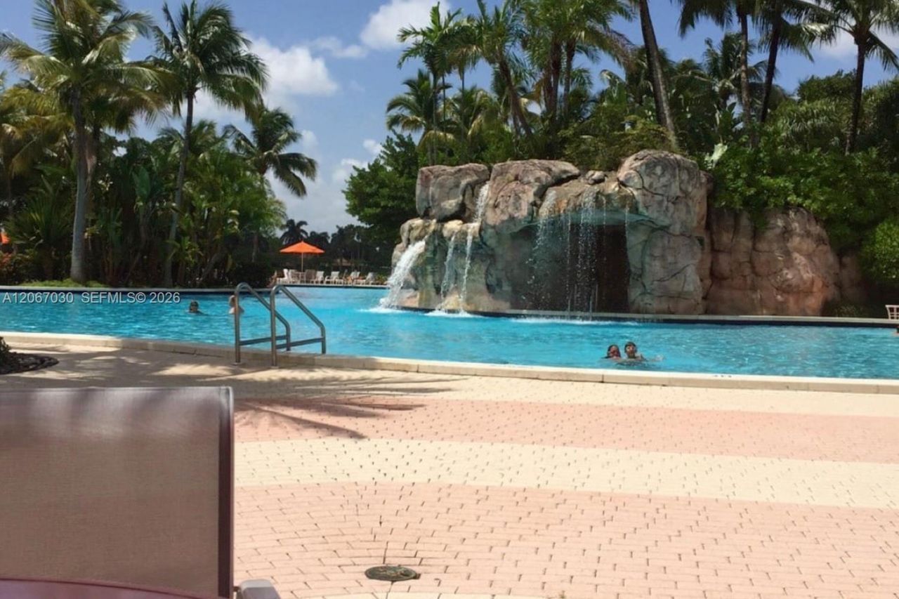 11351 NW 64th Ter , Doral, FL 33178 Photo