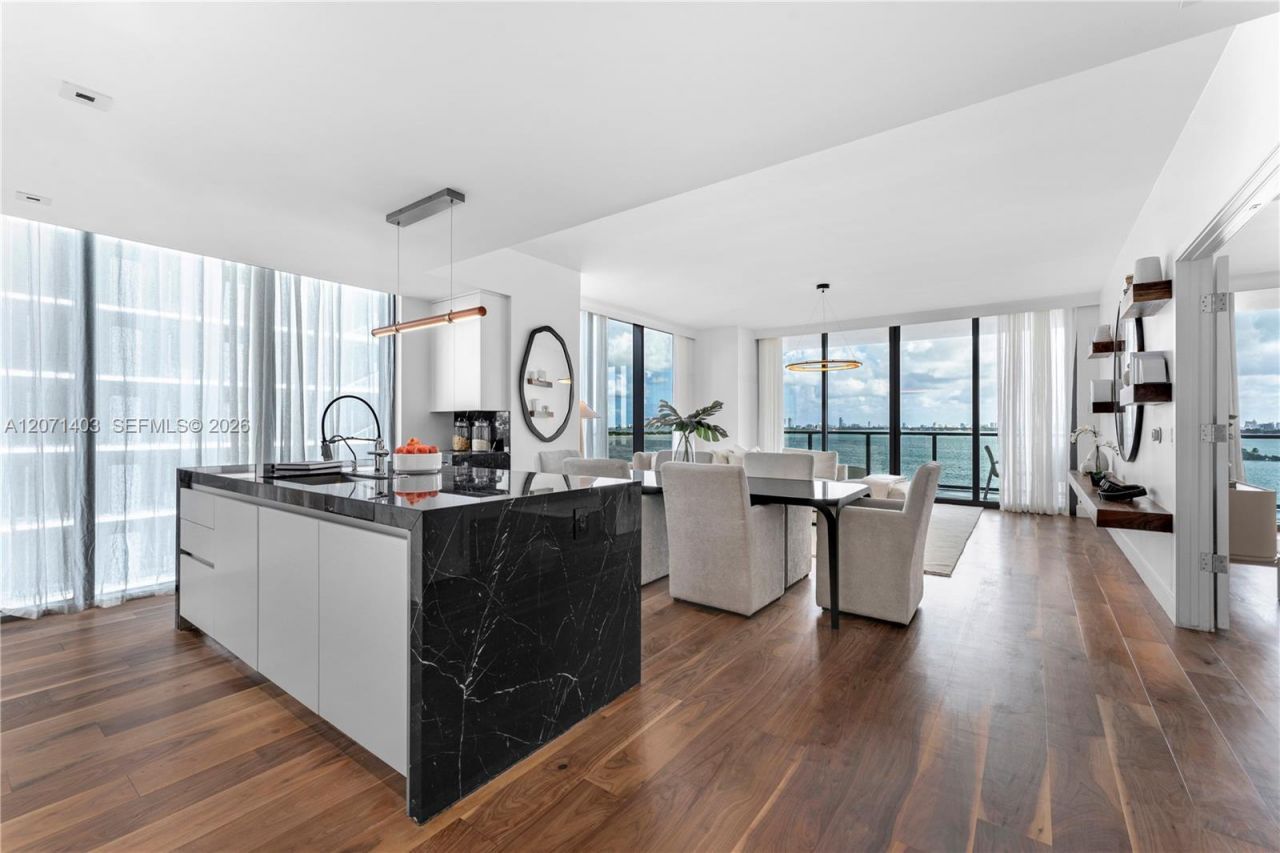 788 NE 23rd St , Unit 902, Miami, FL 33137 Photo