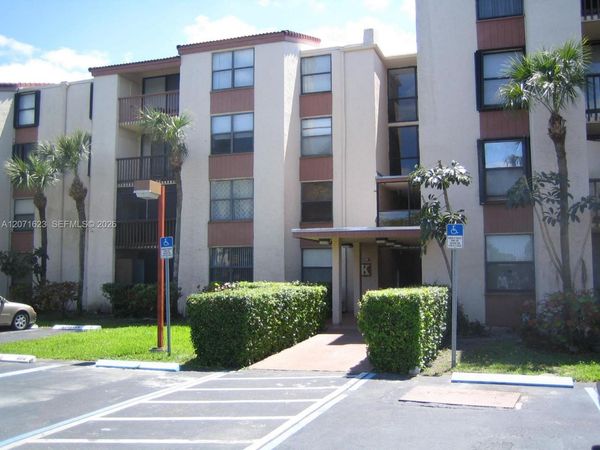 14525 N KENDALL DR , Unit J-408, Miami, FL 33196